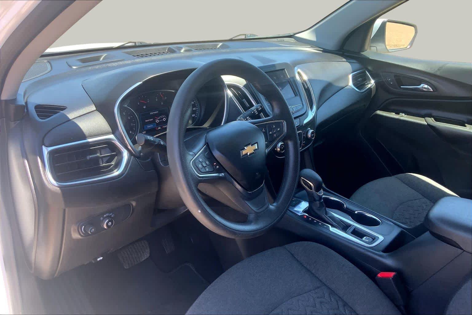Used 2023 Summit White Chevrolet LT image 18