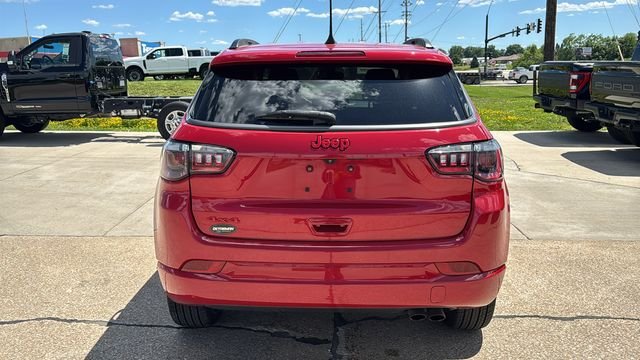 Used 2022 Red Jeep Limited image 12