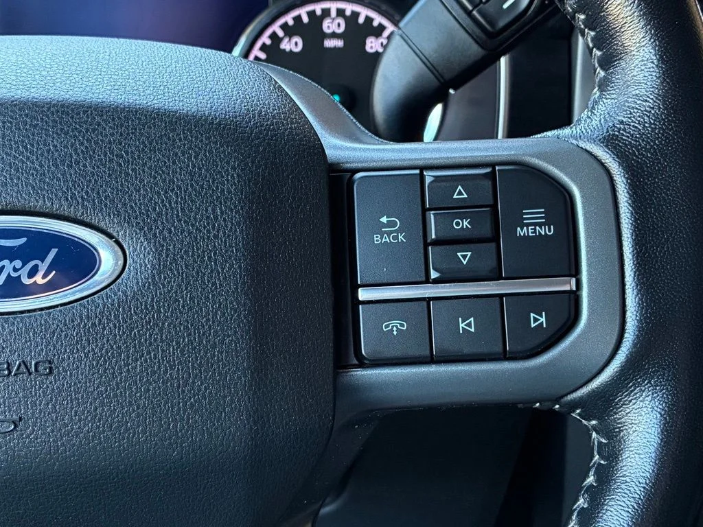 Used 2021 Black Ford XLT image 32