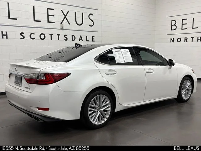 Used 2017 White Lexus 350 image 4