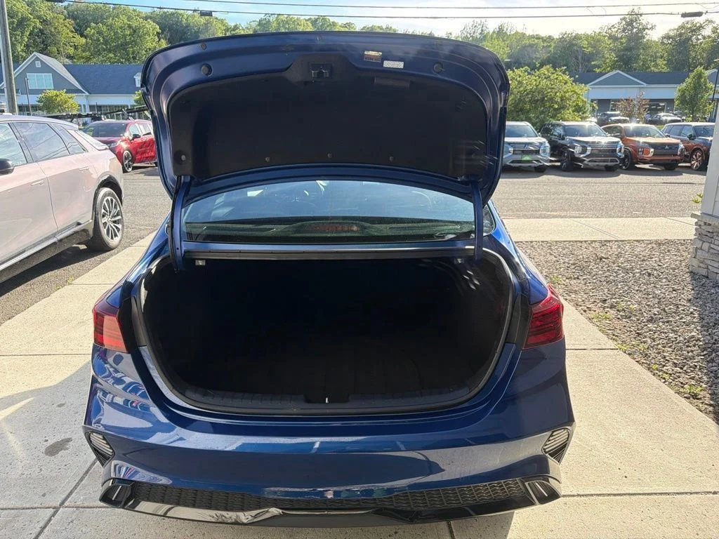 Used 2024 Blue Kia GT-Line image 10
