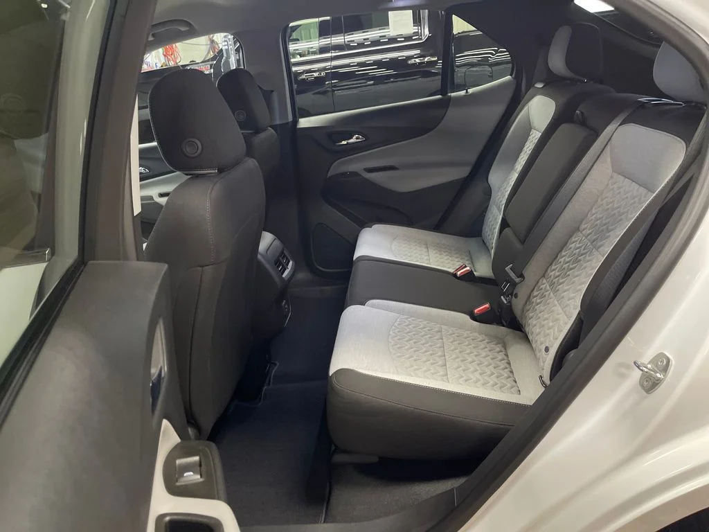 Used 2024 White Chevrolet LT image 26