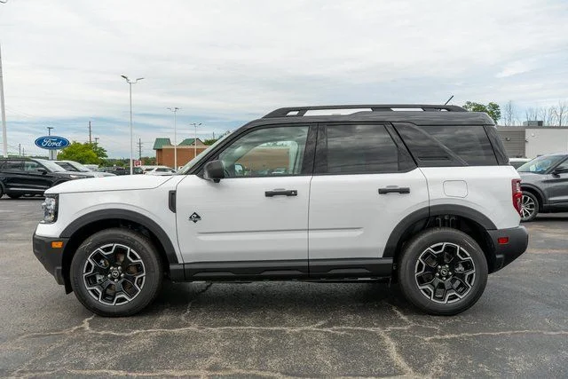 New 2026 White Ford Outer Banks image 9