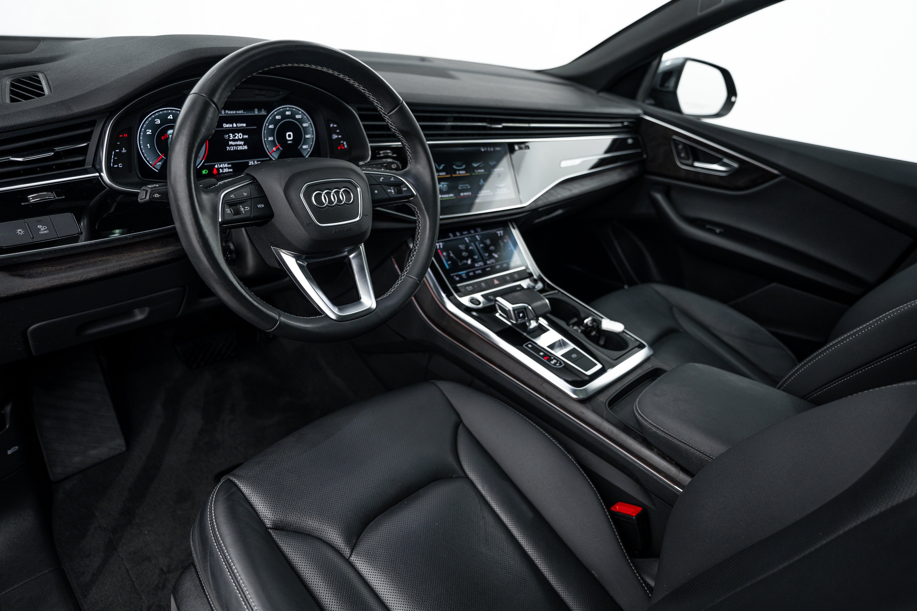 Used 2021 Daytona Gray Pearl Effect Audi Premium Plus image 9