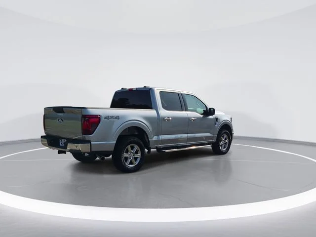 Used 2025 Silver Ford XLT image 8