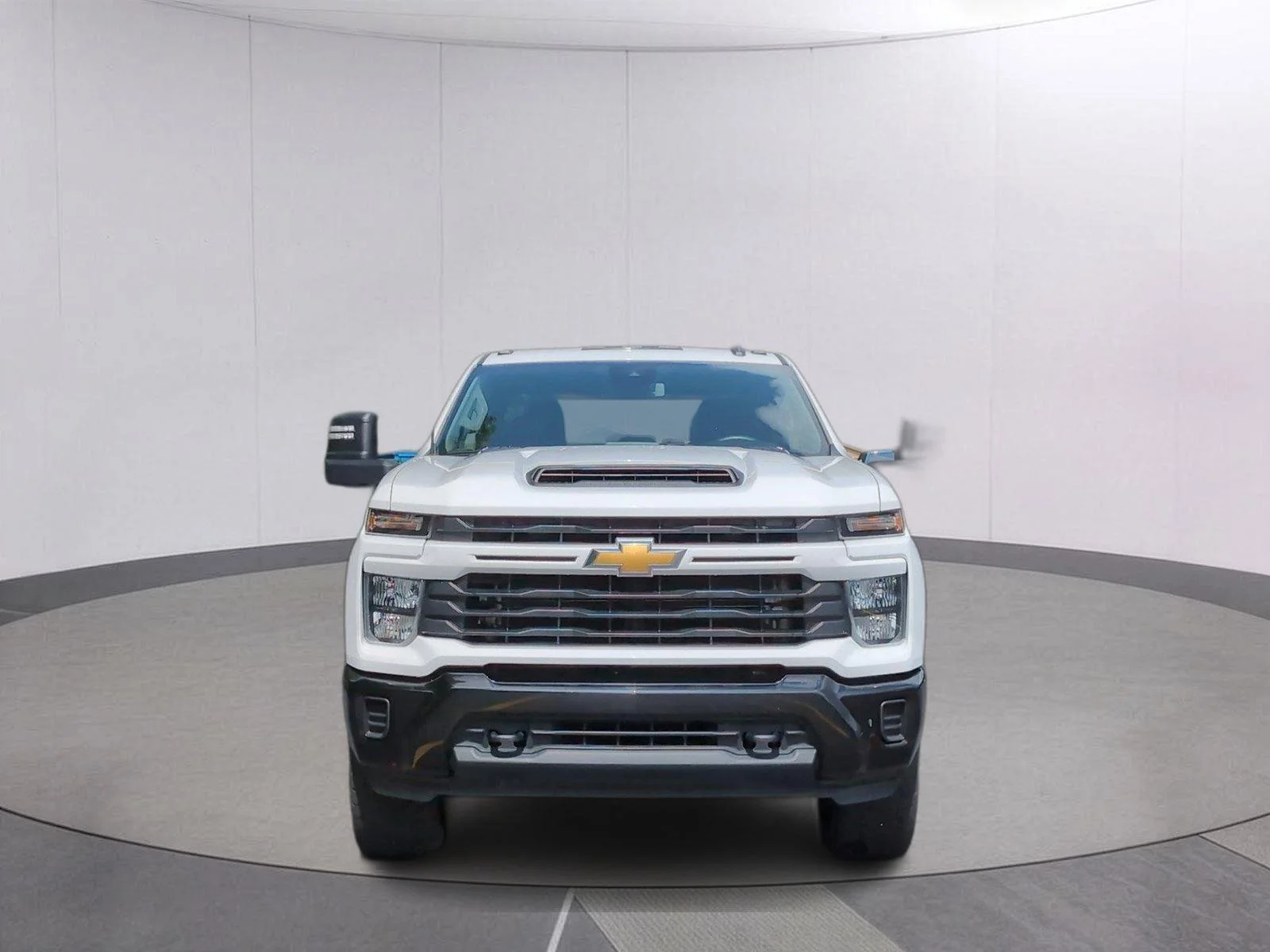 Used 2024 Summit White Chevrolet Custom image 10