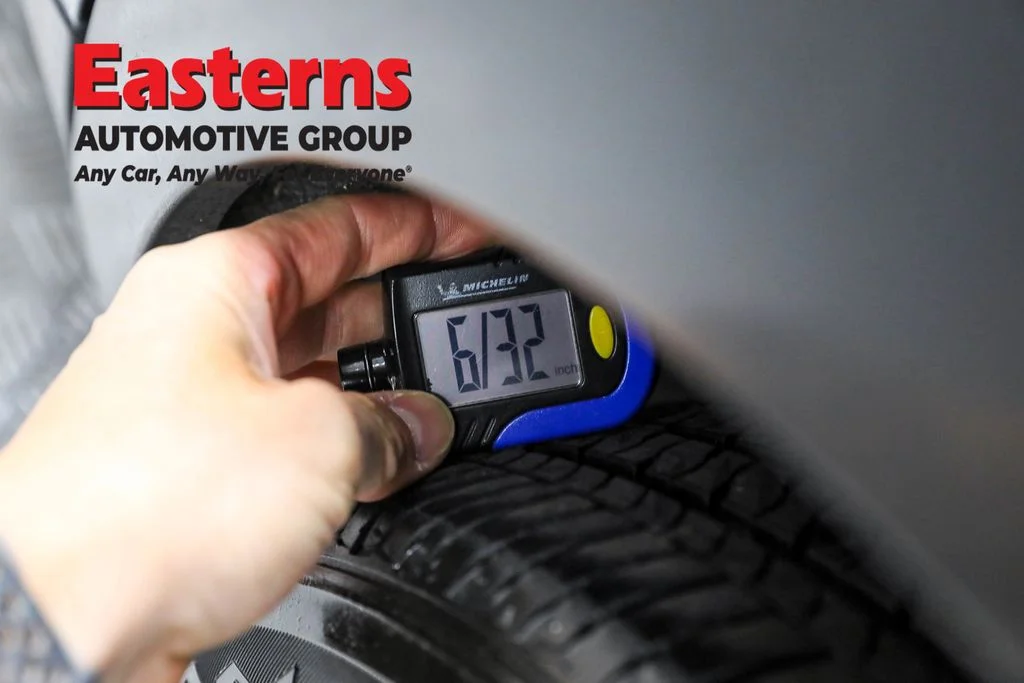 Used 2023 Gray Nissan SR image 25