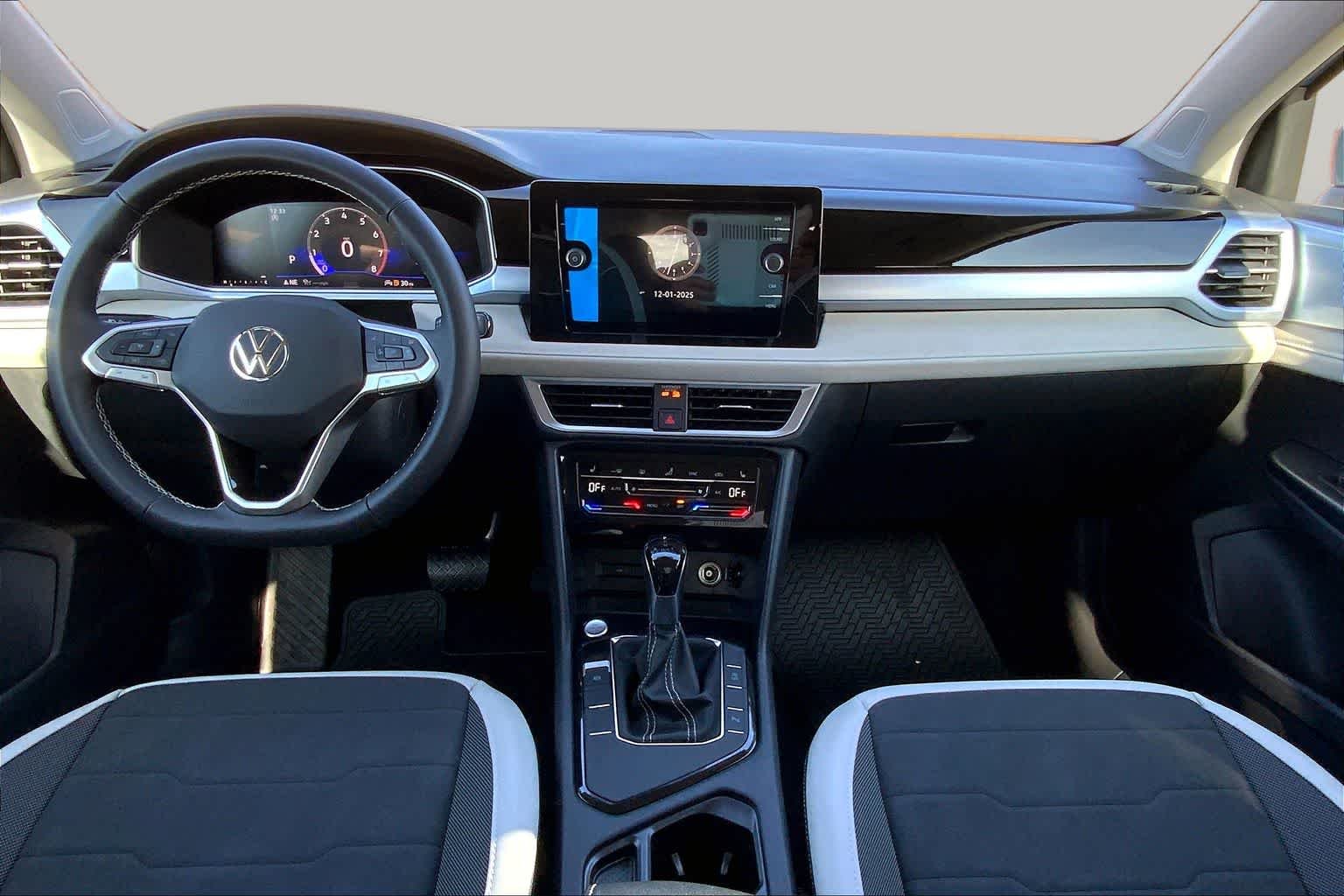New 2026 Monterey Blue Pearl Volkswagen SE image 5