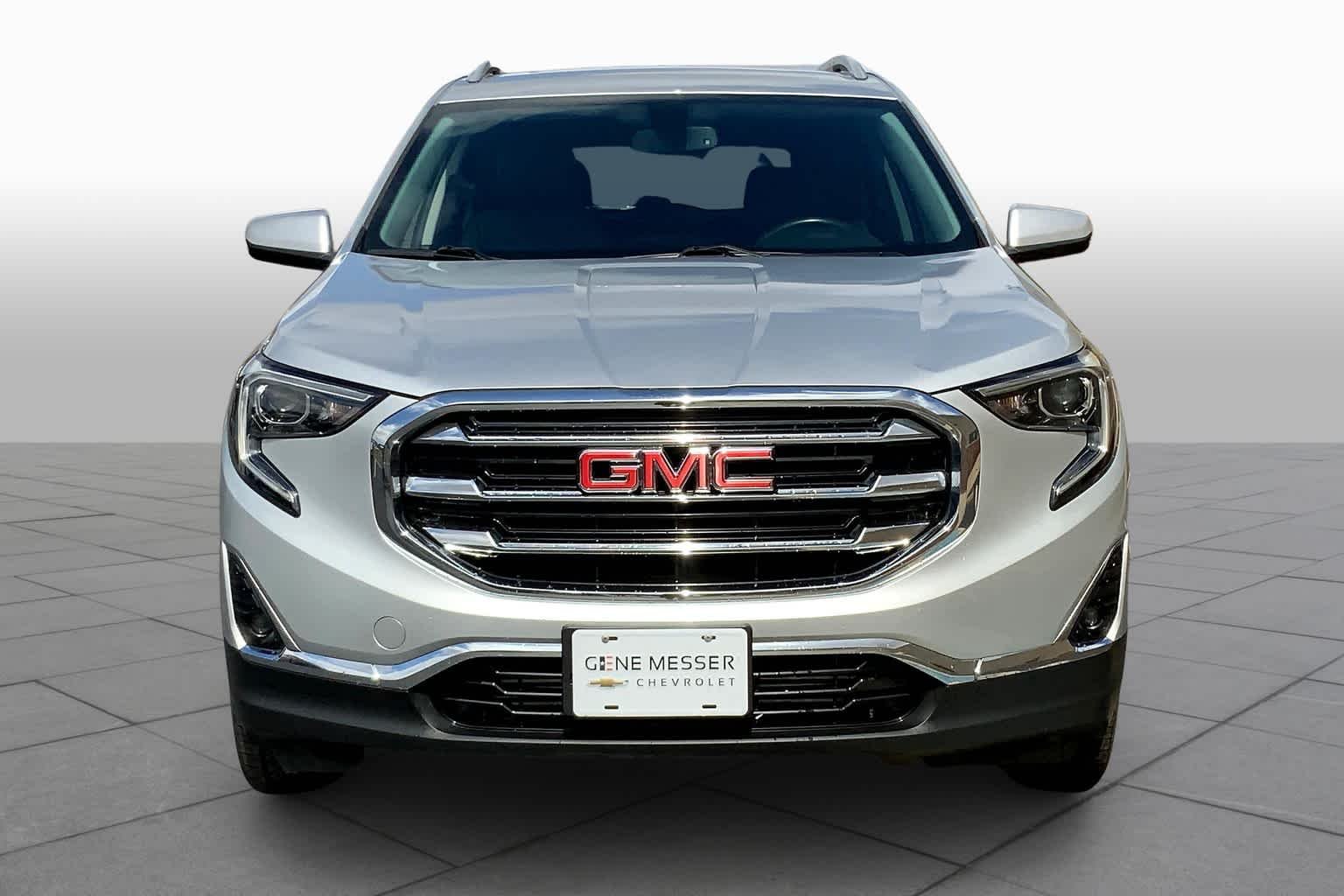 Used 2018 Quicksilver Metallic GMC SLT image 3