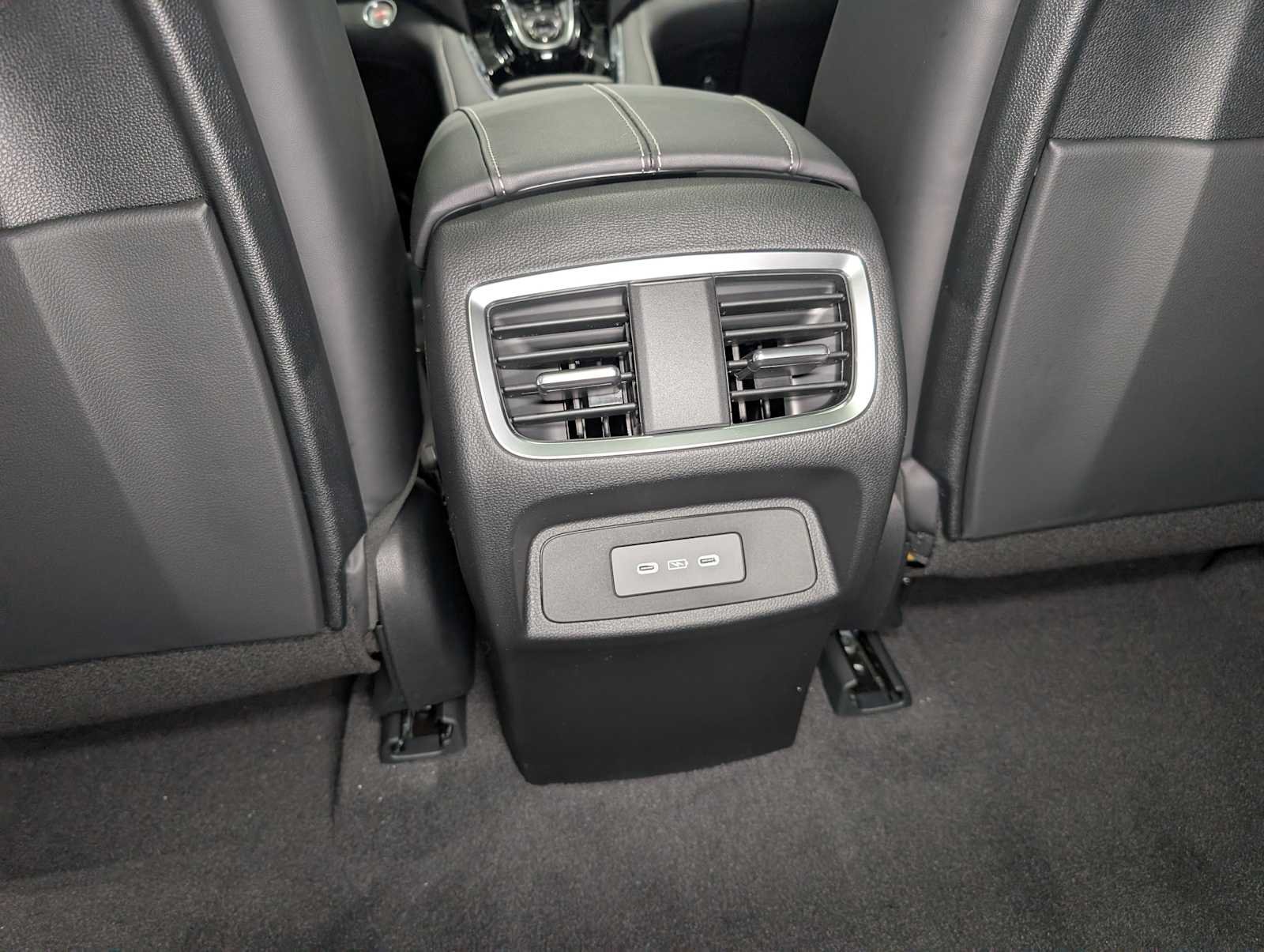 New 2026 Platinum White Pearl Acura w/Technology Package image 20