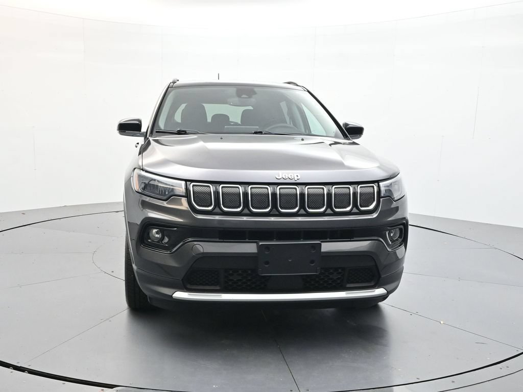 Used 2022 Crystal Metallic Jeep Limited image 2