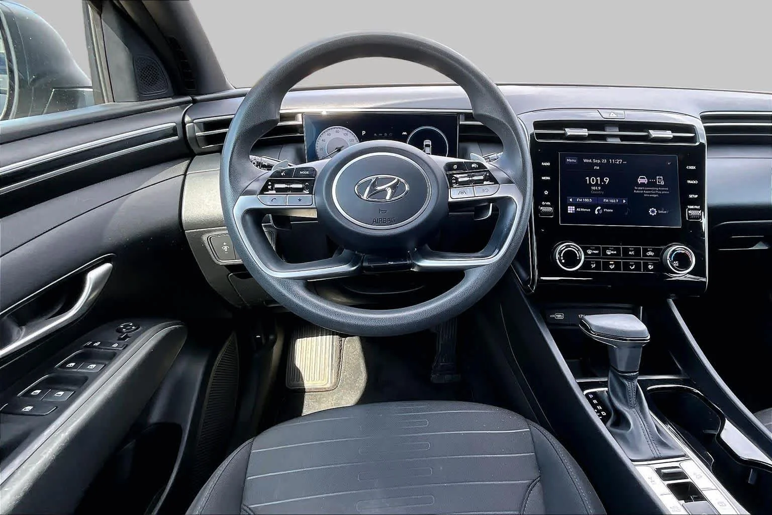 Used 2023 Hampton Gray Hyundai NIGHT image 5