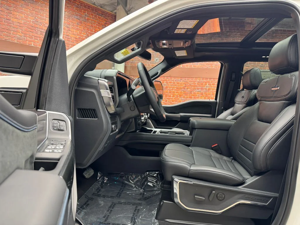 New 2026 Star White Metallic Tri-Coat Ford F-350® Platinum® image 27