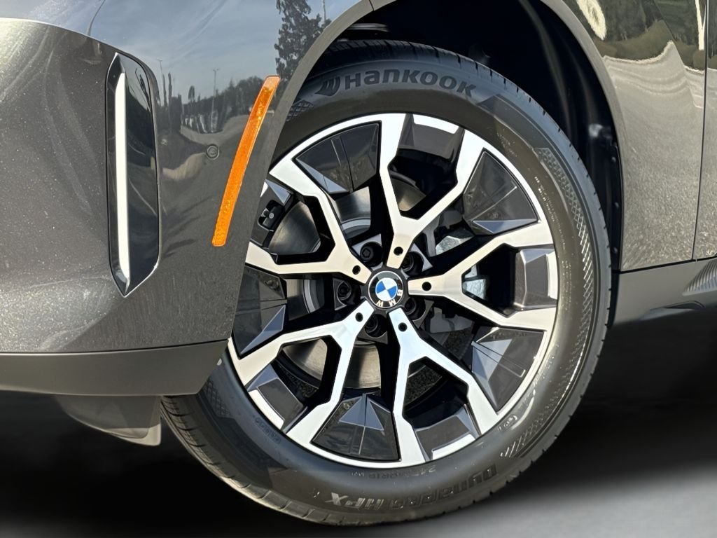 New 2026 Dark Graphite Metallic BMW 30 xDrive image 14