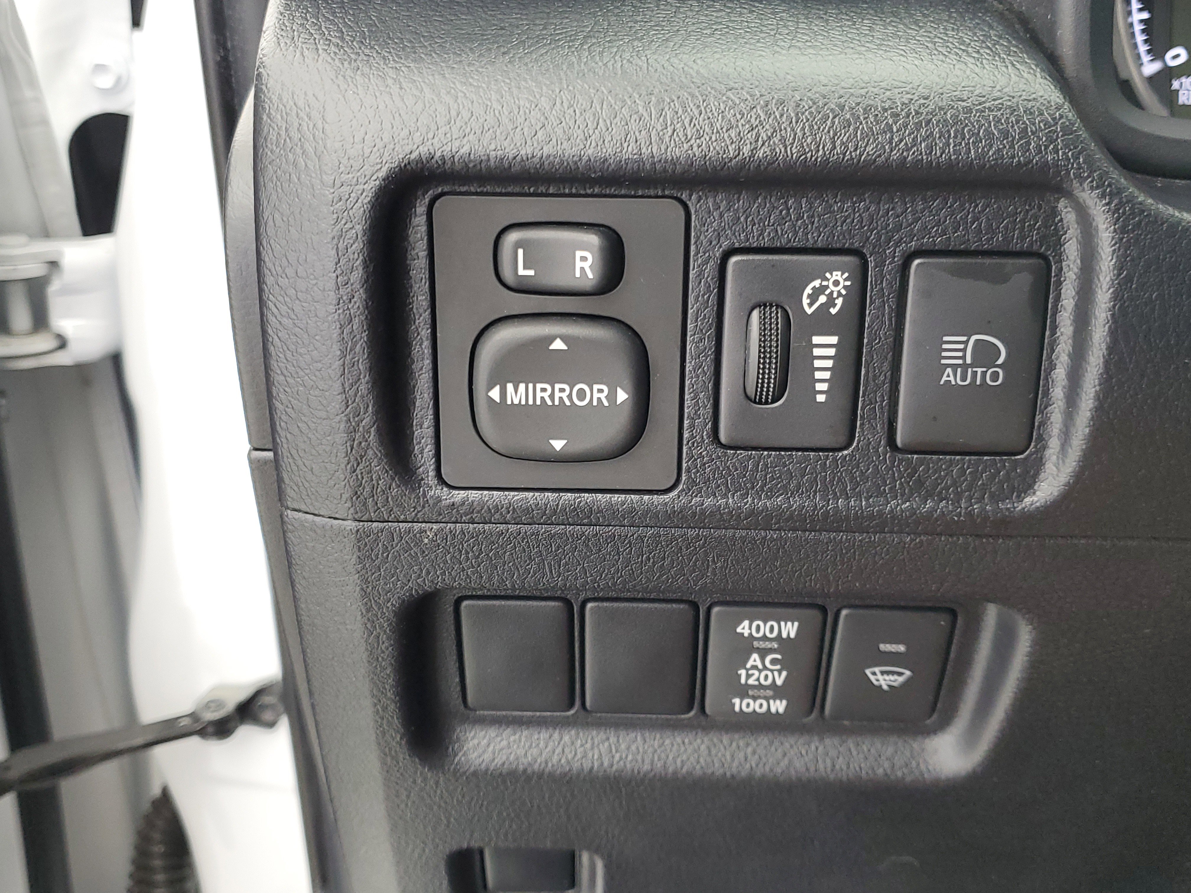 Used 2024 Ice Cap Toyota TRD Off-Road Premium image 32
