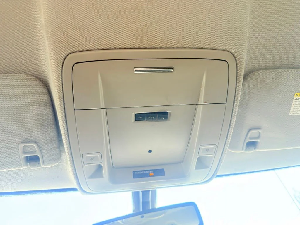 Used 2017 White Chevrolet Work Truck image 27