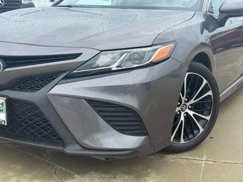 Used 2020 Gray Toyota SE image 7