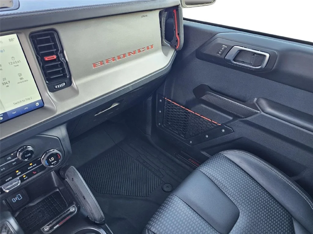 Used 2024 Azure Gray Meta Ford Raptor image 27