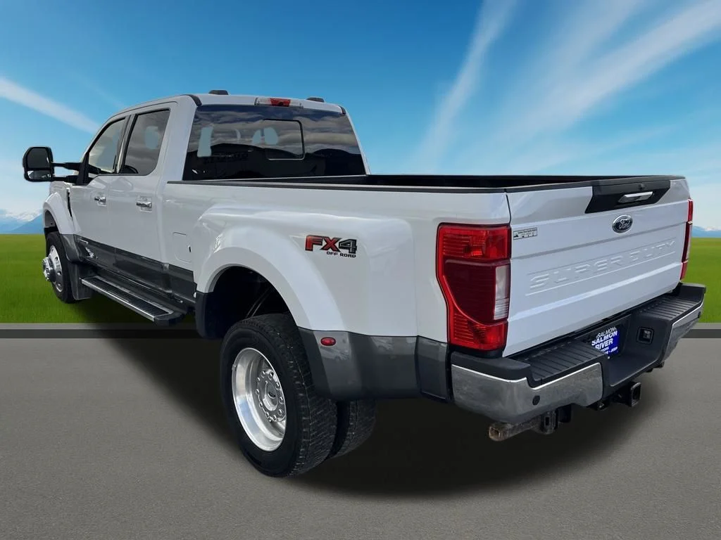 Used 2022 White Ford Lariat image 7