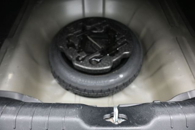 Used 2025 Gray Kia LXS image 12