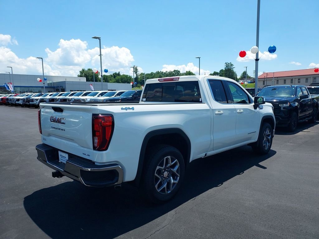 2026 GMC Sierra 1500 SLE - Photo 8