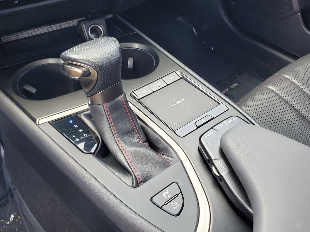 Used 2020 White Lexus 250h F SPORT image 33