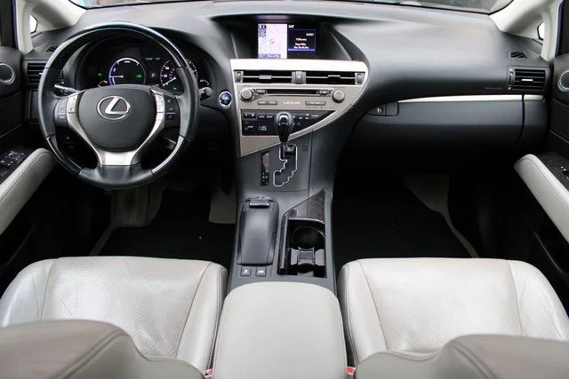 Used 2015 Gray Lexus 450h image 12