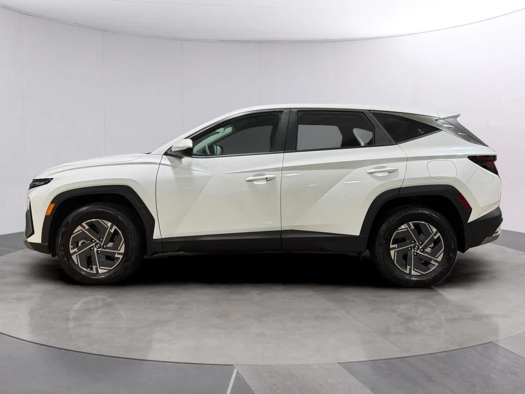 2026 Hyundai Tucson Blue SE - Photo 6