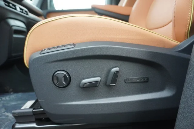 2025 Volkswagen ID. Buzz PRO S - Photo 20