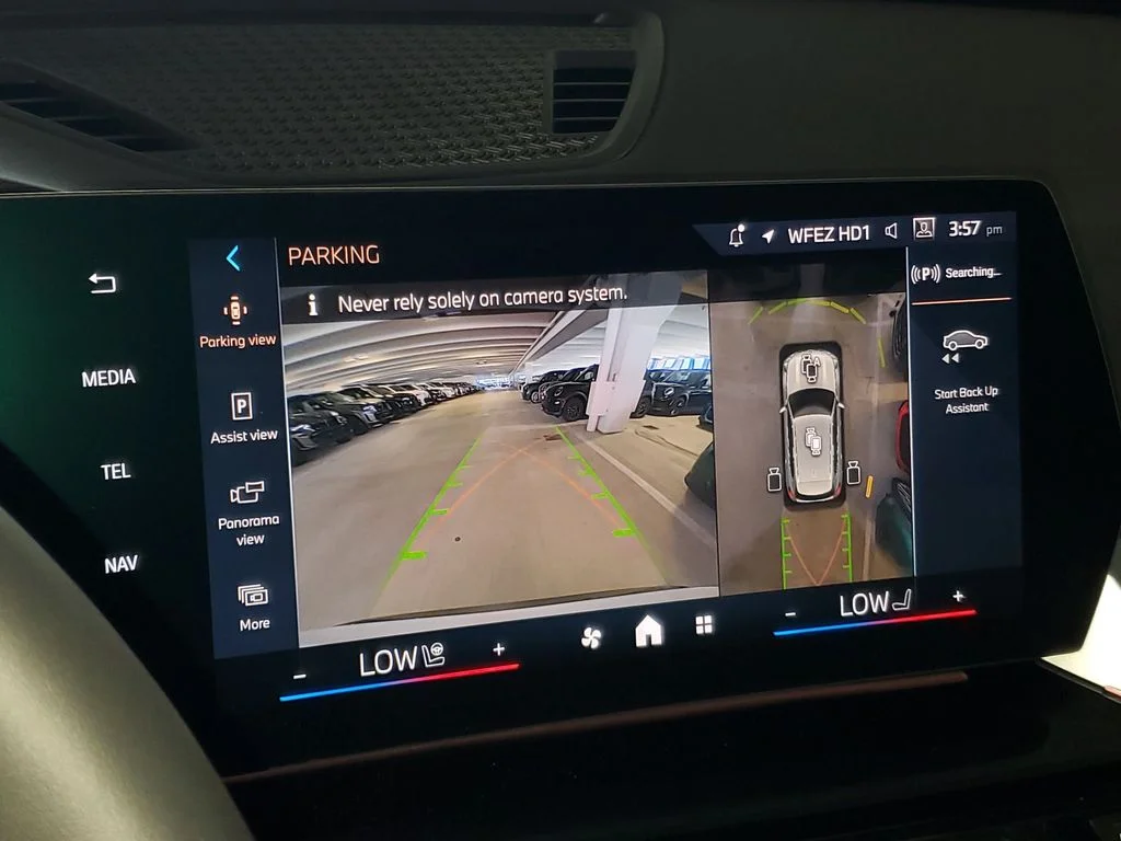 New 2027 Alpine White BMW xDrive28i image 22