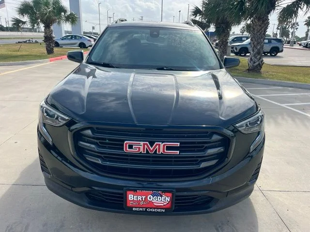 Used 2021 Black GMC SLE image 2