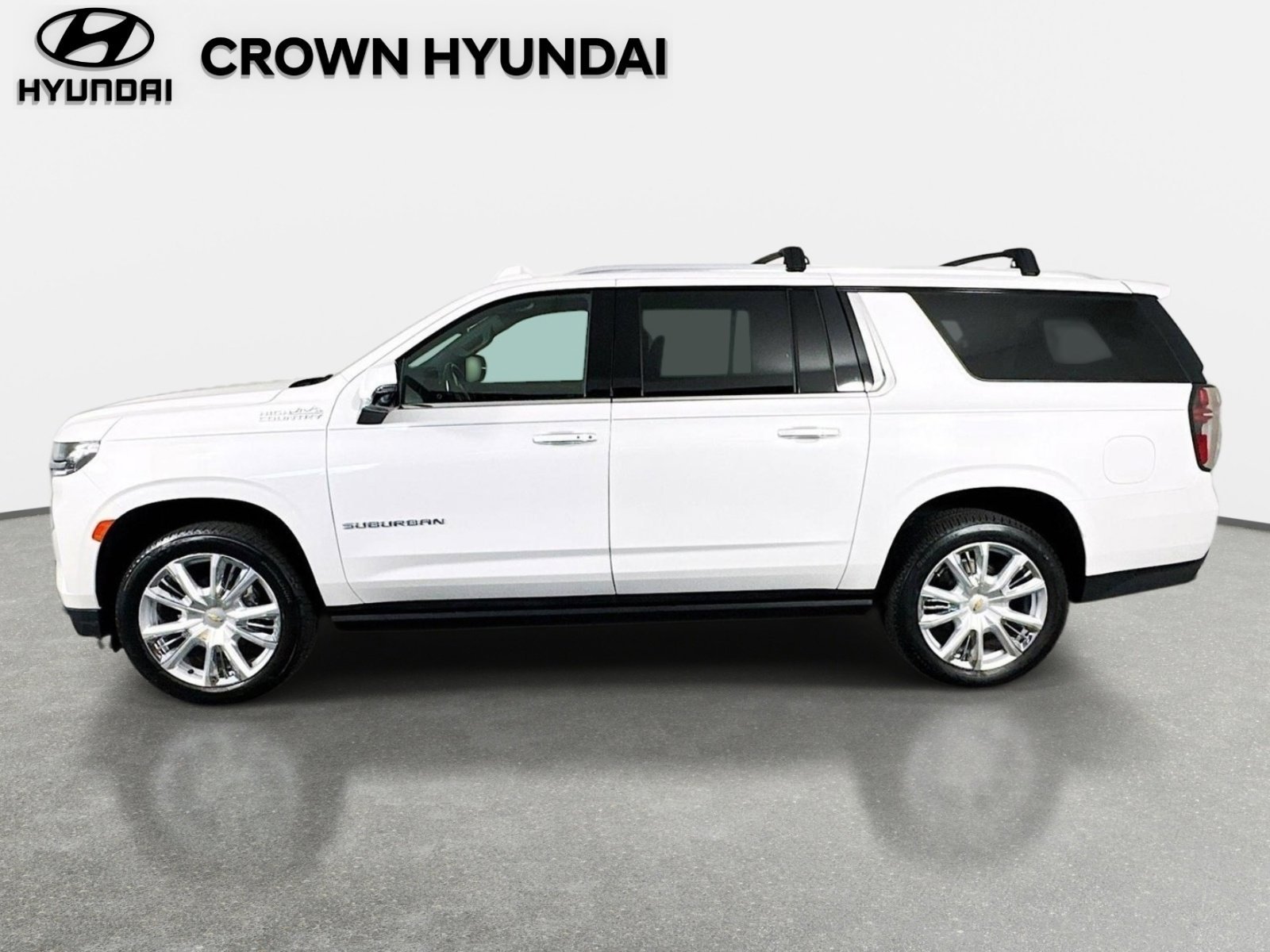 Used 2021 Iridescent Pearl Tricoat Chevrolet High Country image 8