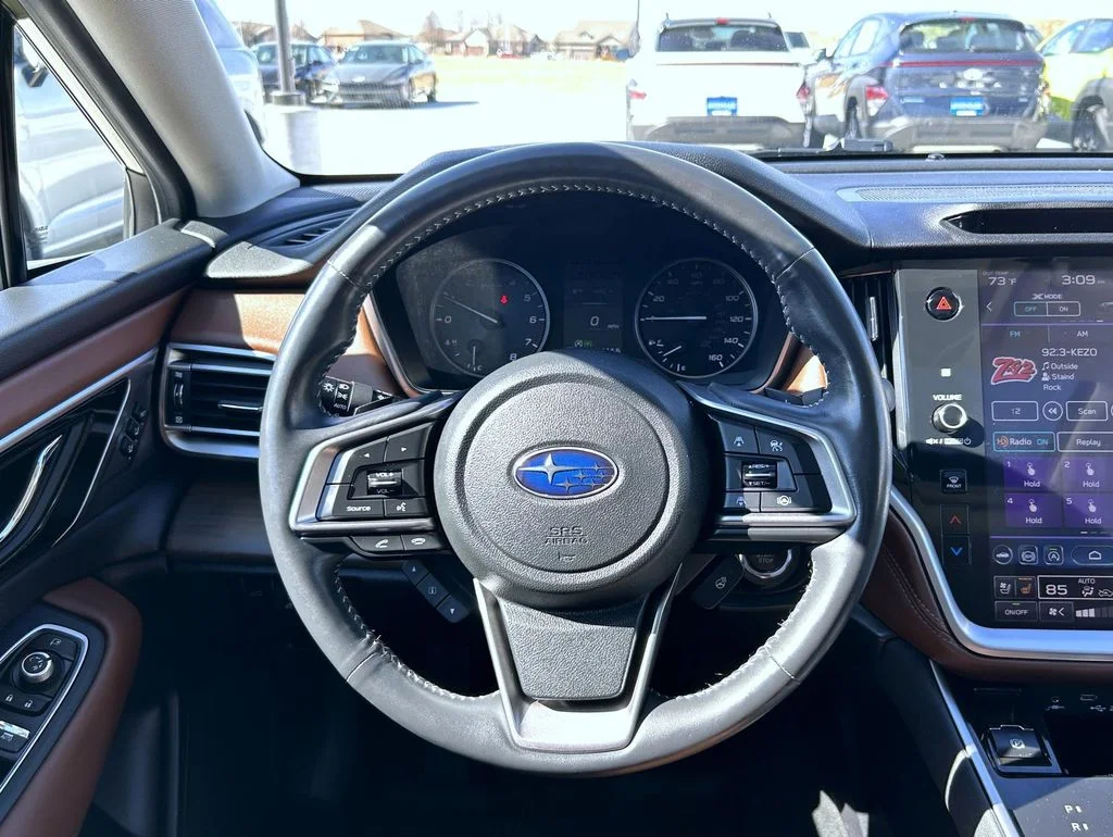 2020 Subaru Outback Touring - Photo 11