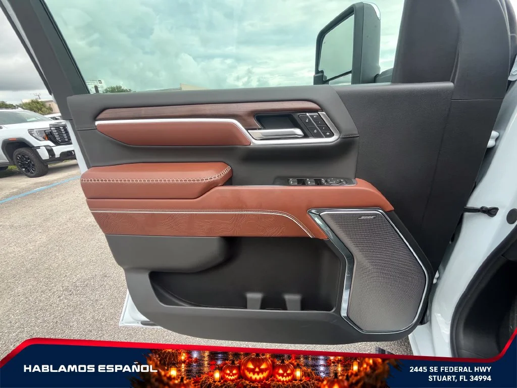 New 2026 Glacier White Tricoat GMC Denali Ultimate image 23