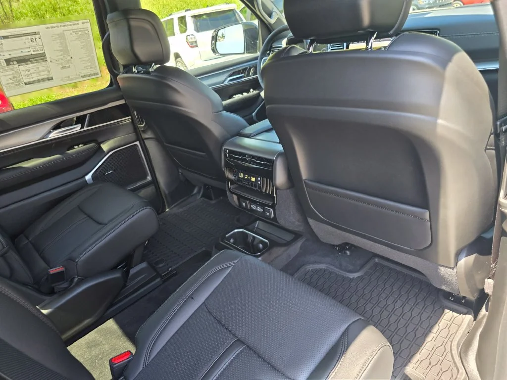 New 2026 White Jeep Upland image 27