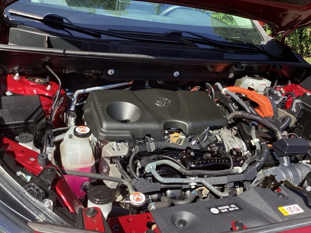 Used 2020 Red Toyota XLE image 23