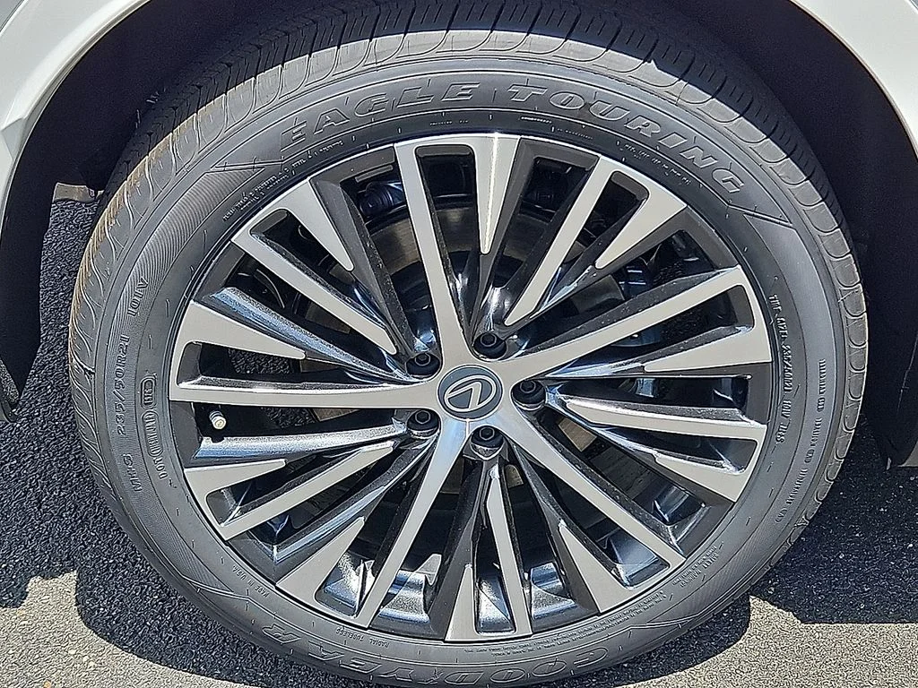 New 2026 Eminent White Pearl Lexus 350 Premium+ image 18