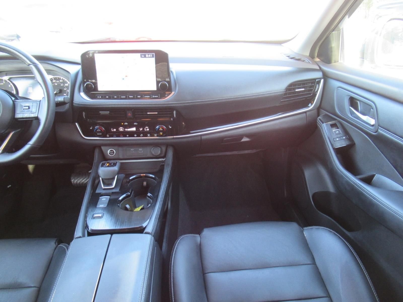 Used 2022 Gray Nissan SL image 14