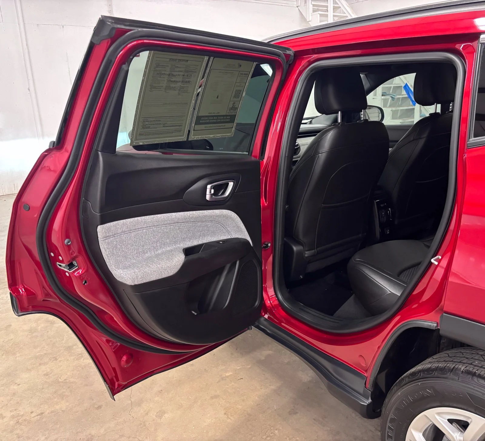 Used 2025 Red Jeep Latitude image 20