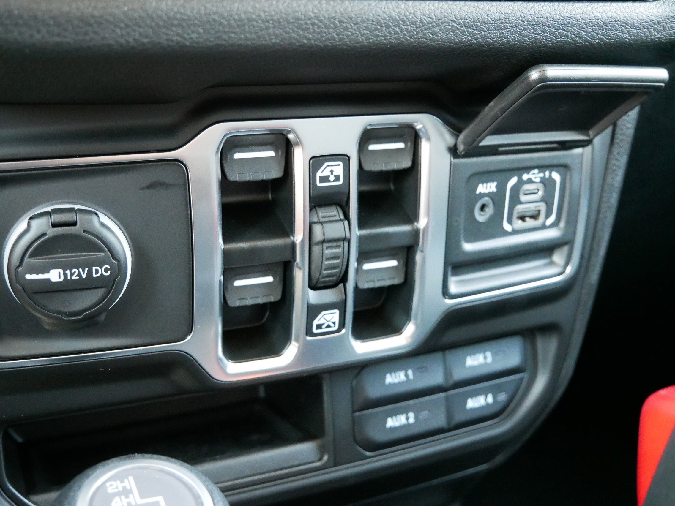 2025 Jeep Wrangler 4-Door Sport S - Photo 15