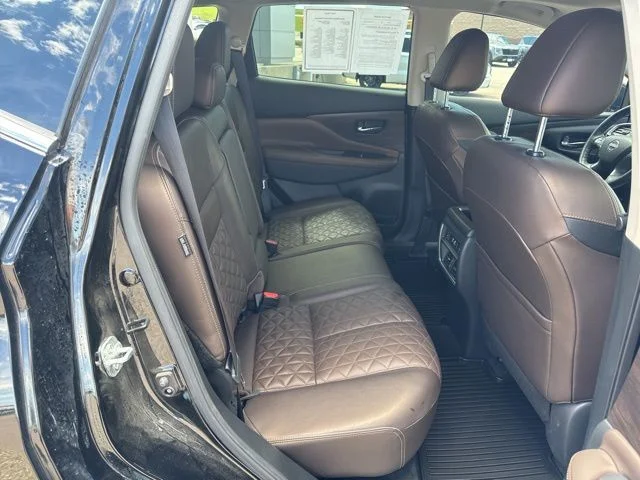 Used 2024 Super Black Nissan Platinum image 27