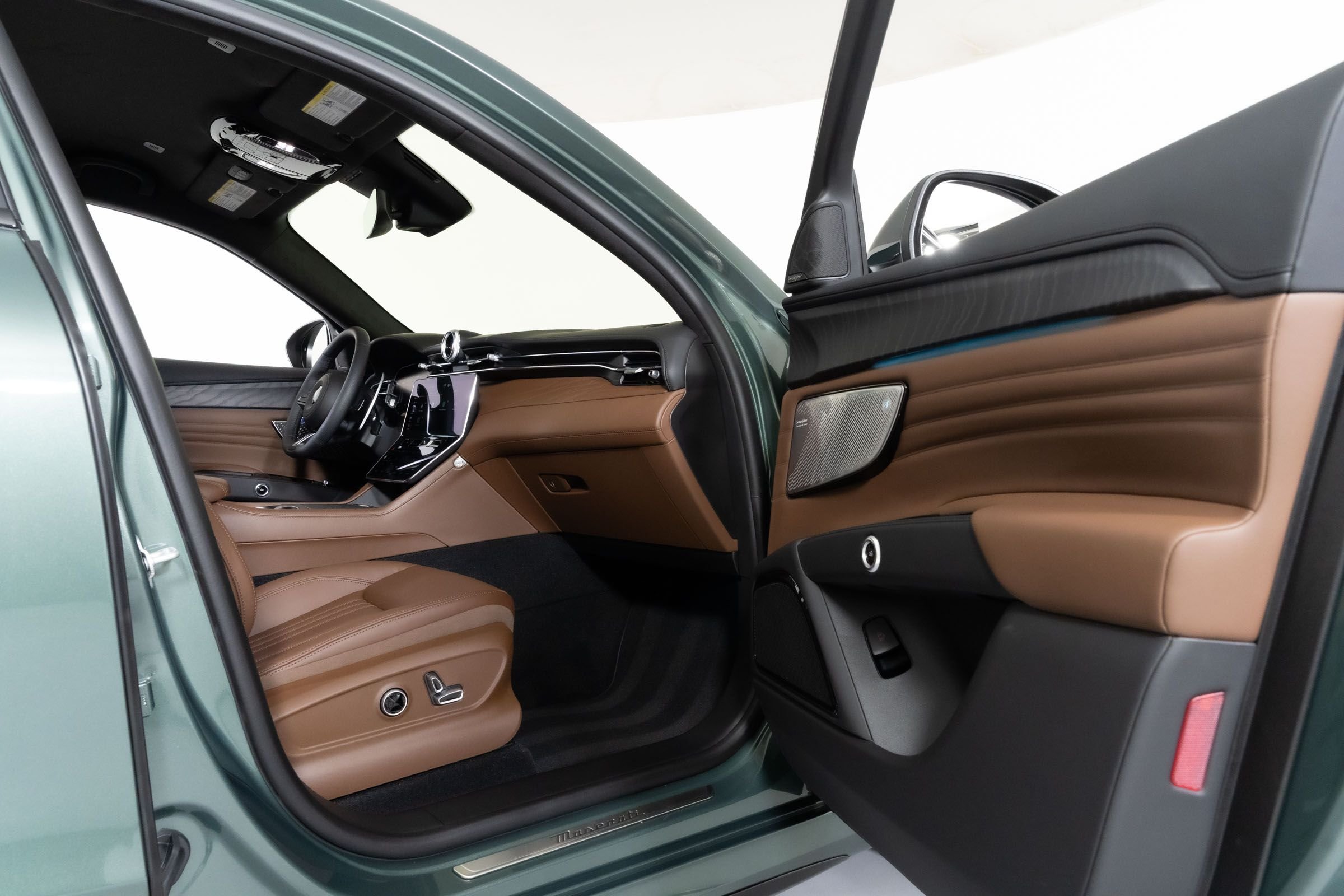 2026 Maserati Grecale Modena V6 - Photo 34