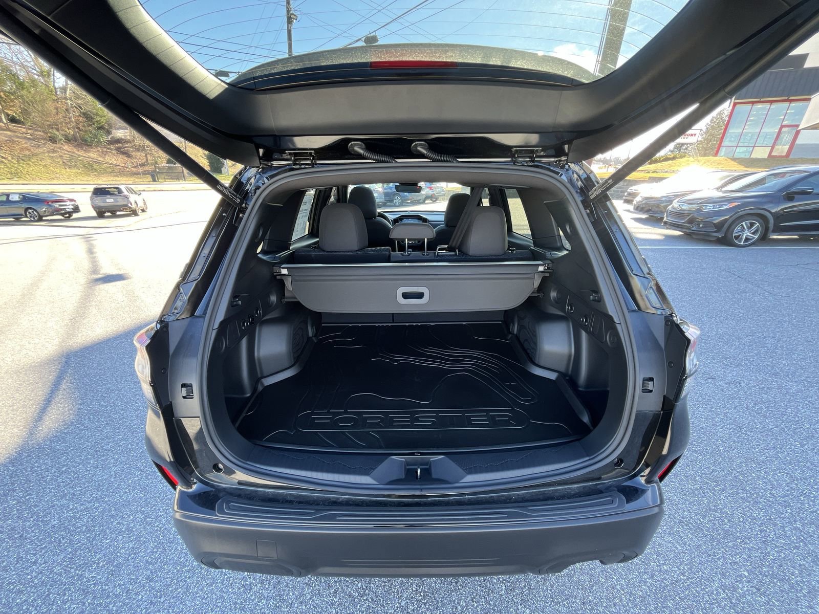 2025 Subaru Forester Premium - Photo 27