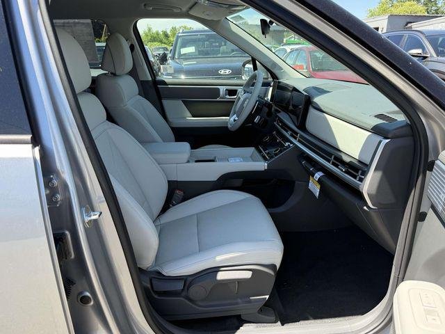 New 2026 Silver Hyundai SEL AWD image 15