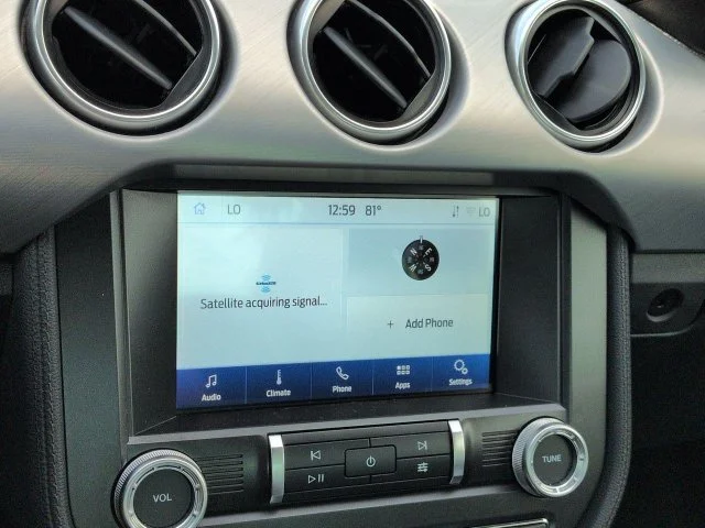 Used 2020 Blue Ford GT image 17