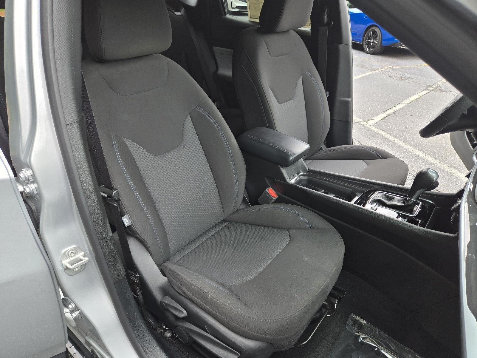 Used 2025 Silver Zynith Metallic Clearcoat Jeep Sport image 25