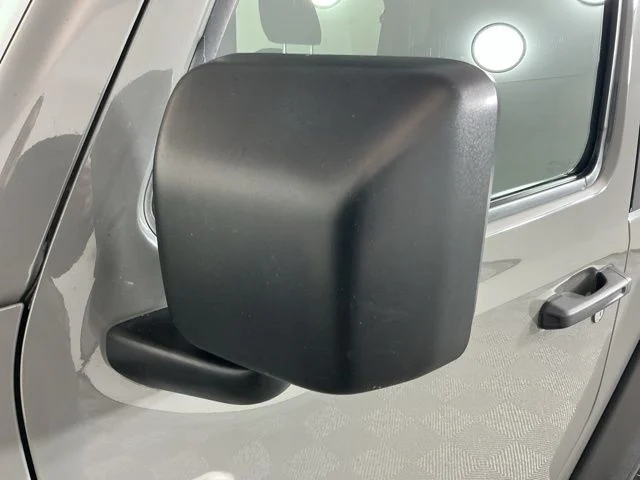 Used 2019 Gray Jeep Sport image 9
