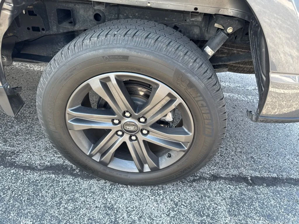 Used 2023 Gray Metallic Ford XLT image 47