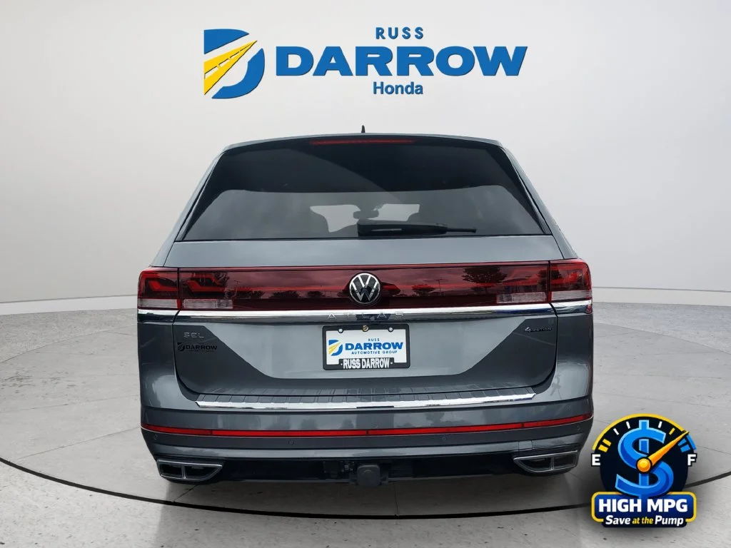 Used 2024 Gray Volkswagen 2.0T SEL Premium R-Line image 4