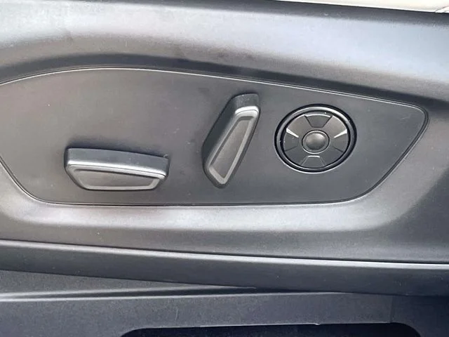 New 2026 Space White Metallic Ford Platinum™ image 20